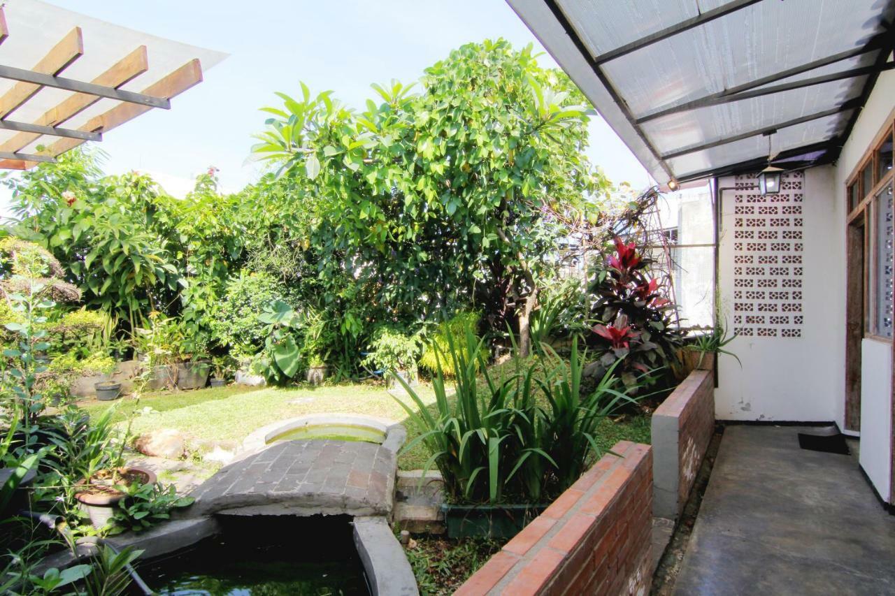 Neo Moritz Homestay Bandung Exterior foto
